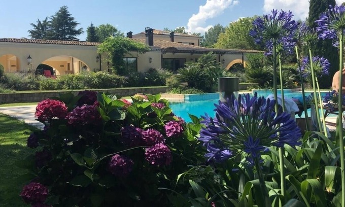 Zona LI La Storta House | Charming Villa in beautiful garden 20 km from Rome on the Olgiata Golf Course