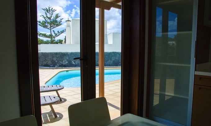 Nazaret House | Charming villa with heated pool and views