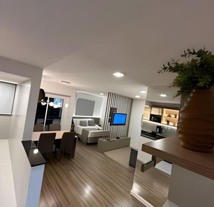 Sorocaba Apartment | Charmoso e tecnológico! Piscina panorâmica!