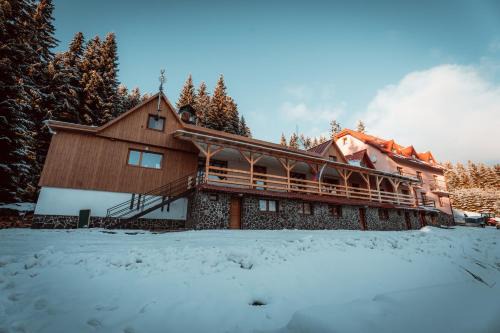 Dolny Kubin Ski Chalet | Chata Kubínska hoľa