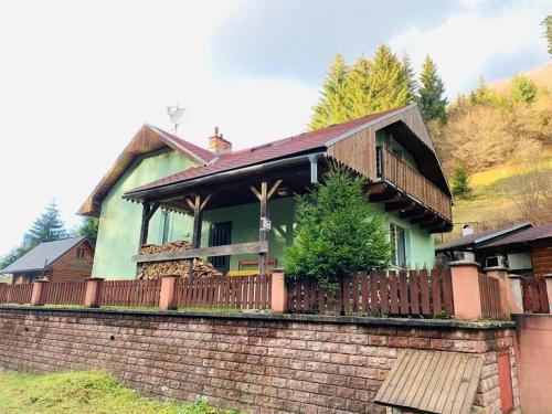 Turcek House | Chata pod lesom