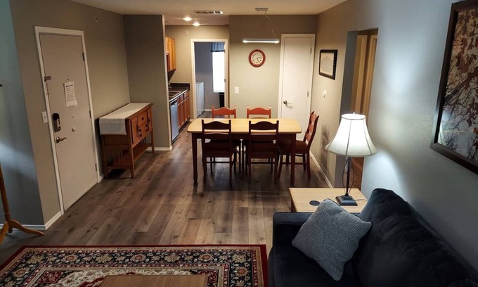 Downtown Branson House | Chateau Rose