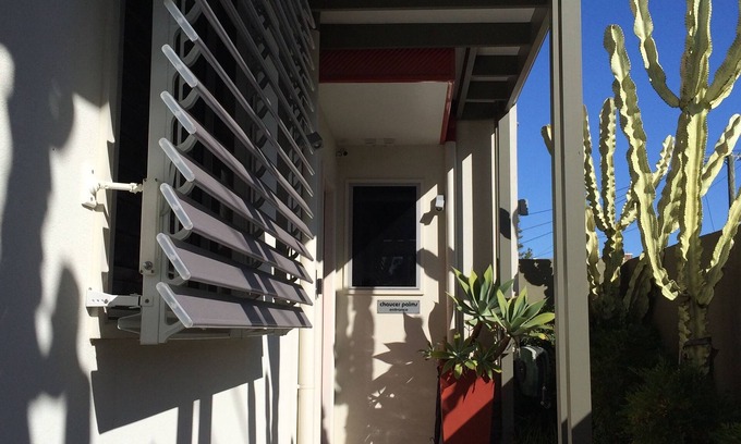 Hamilton Bed & Breakfast | Chaucer Palms Boutique Bed & Breakfast