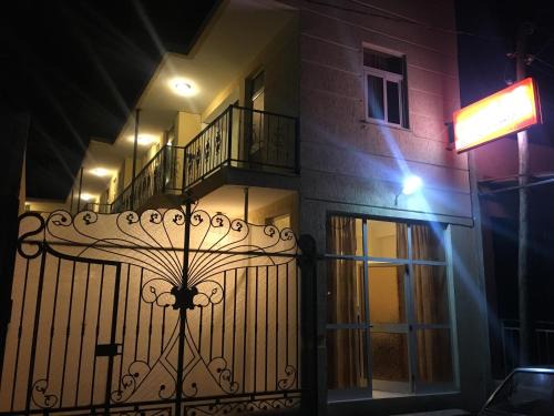 Bole Bed & Breakfast | Cheers Bed & Breakfast