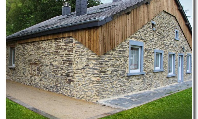 Gembes House | Chez Arsène