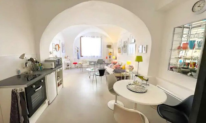 Marsanne Apartment | Chez Pierre, Studio Voûté Esprit Loft