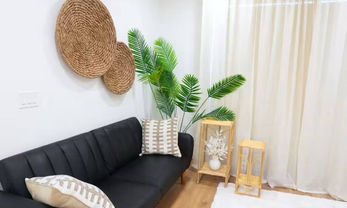 Constable Hook Apartment | Chic 1-bedroom apt near NYC/EWR with free WiFi