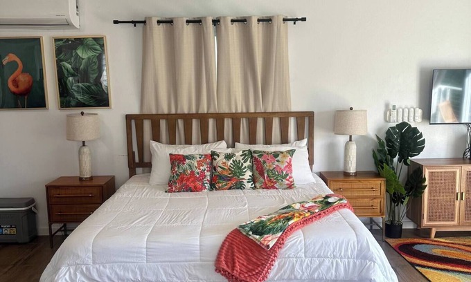 Estate Tabor and Harmony Apartment | Chic 1-bedroom guesthouse with AC and fitness room in marvelous St Thomas