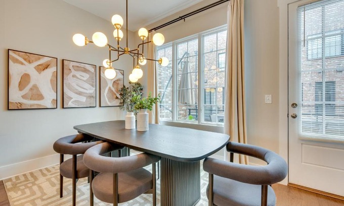Castleberry Hill House | Chic Atlanta Vacation Rental about 1 Mi to Downtown!