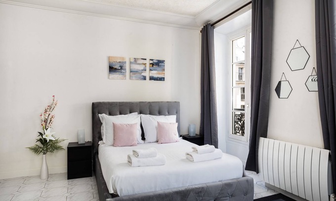 Chaussee-d'Antin Apartment | Chic location near the Opera & Shopping District