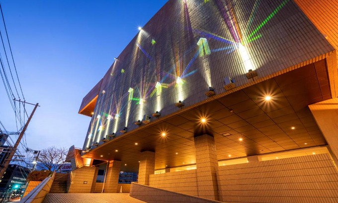 Yahatahigashi Hotel | Chigusa Hotel