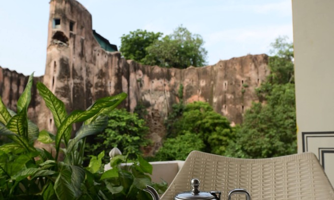 Gopalbari Hotel | Chitra Katha - A Story Per Stay