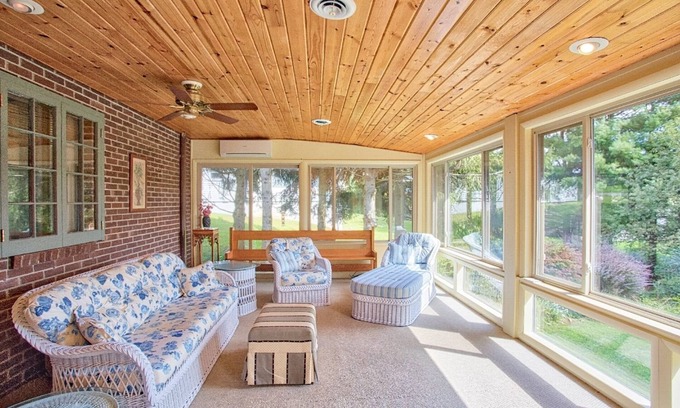 Oakland House | Choo Choo Rooster Scrapbook Retreat