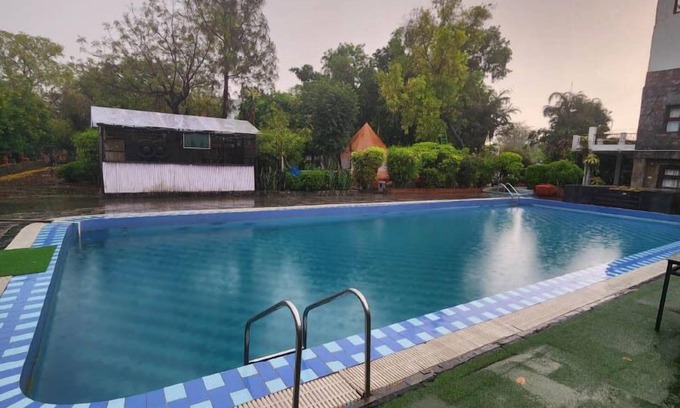 Gurugram Resort | Chopra Farms and Resorts