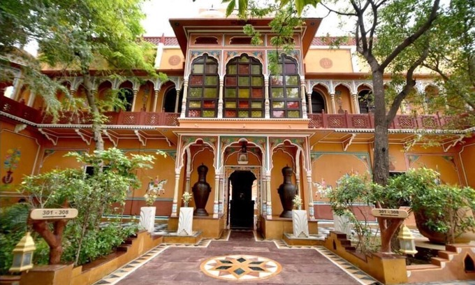 Taragadi Hotel | Chouki Dhani Resort