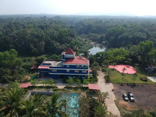 Guirdolim Resort | Chrisander's Resort