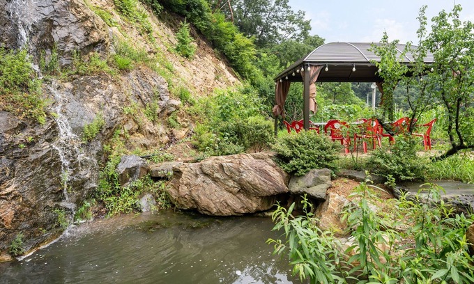 Oesil House | Chungnam Cheong-yang Ekohillinghauseu