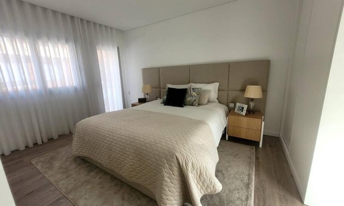 Guimaraes House | Cidade Berço House