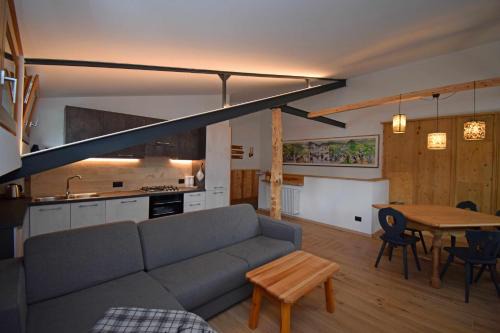 Padola Apartment | Cirmolo - Val Comelico Comfortable & Spacious