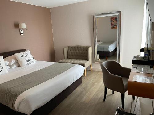 Les Sables d'Olonne Hotel | Cit'Hotel Le Chêne Vert