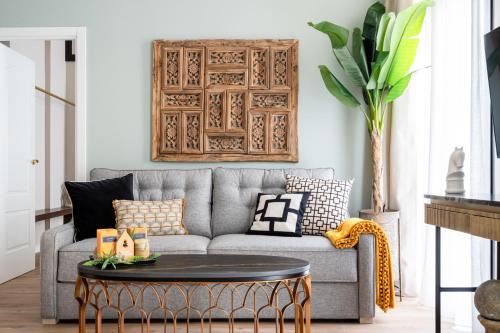 Palos de la Frontera Apartment | City Deluxe Reina Sofia Atocha comfy apartment