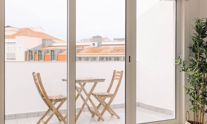 Pena Apartment | City Stays São Lázaro Apartments