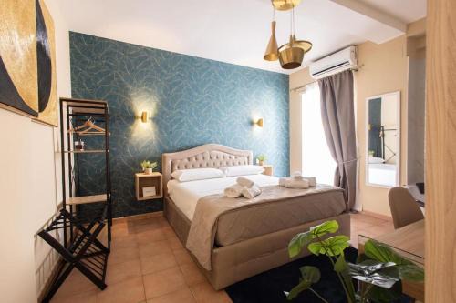 Prenestino-Labicano Apartment | City Vibe Red Rose