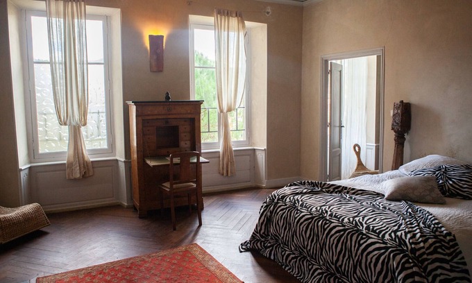 Chalabre Apartment | Claire's Suite - suite in shared Village Chateau