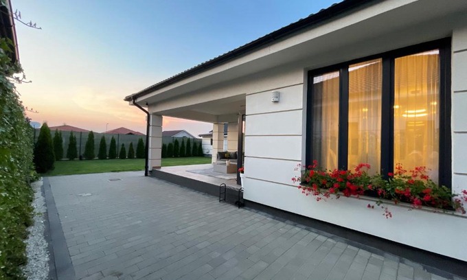 Satu Mare Villa | Class Luxury Residence