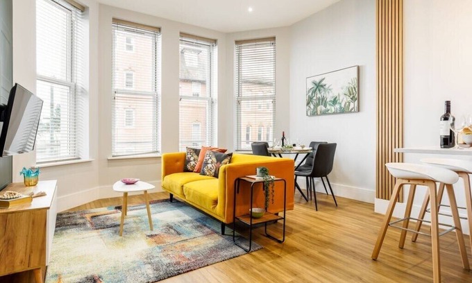 West Cliff Apartment | Classy, Coastal 1-Bed Apt w/Free Gym & Wi-Fi