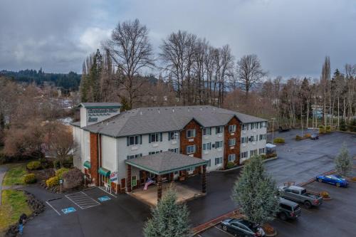 Clatskanie Hotel | Clatskanie River Inn