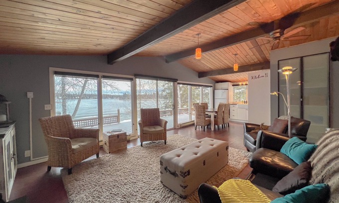 Saskatchewan Cabin | Clean, Cozy & Comfortable Lakefront Retreat