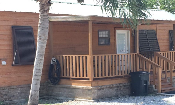 Boothville Cabin | "Clean/Maintained Fully Furnished Lodging"-Mallard