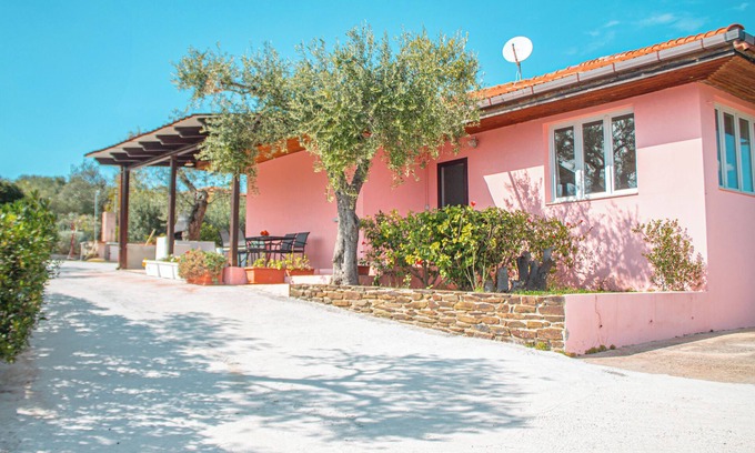 Alghero Villa | ClickSardinia Bright and large house 2 km from the beach for 7 people