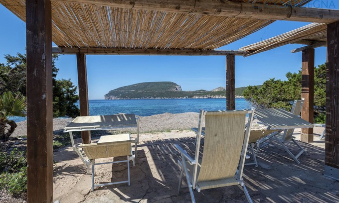 Pischina Salida Villa | ClickSardinia - Sea view villa with pool and private beach under the house