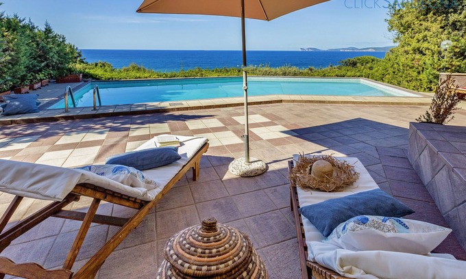 Alghero Villa | ClickSardinia Spectacular sea view location, with direct access to the coast