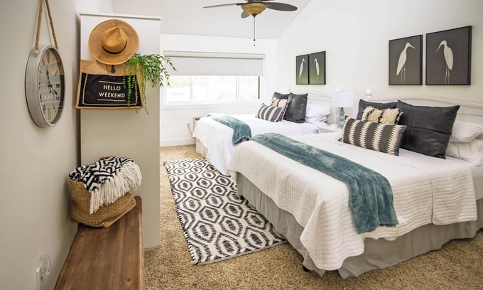 Fairfield Bay Condo | Cliffside Escape – Cozy 2BR/2BA Condo with Scenic Views