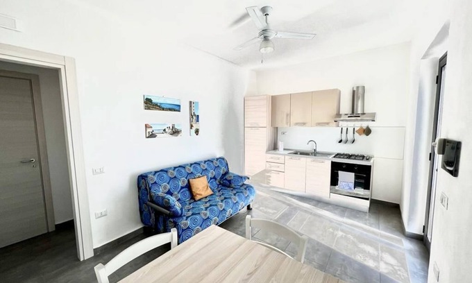 Isola di Capo Rizzuto Apartment | CLOSED STRUCTURE. Do not book