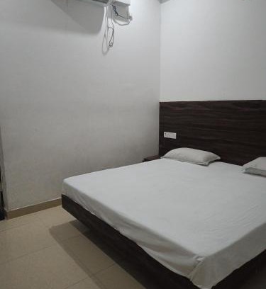 Bihar Sharif Hotel | Clover