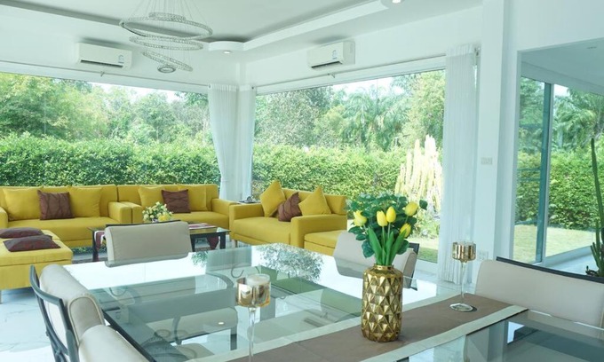 Chumphon Villa | CoaSea Pool Villa - 3 Bedrooms 3.5 Bathrooms