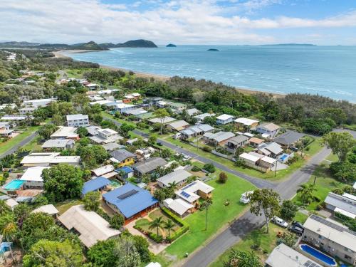 Kinka Beach House | Coastal Bliss at Kinka Beach!