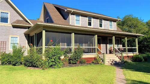 West Cape May House | Coastal Farmhouse