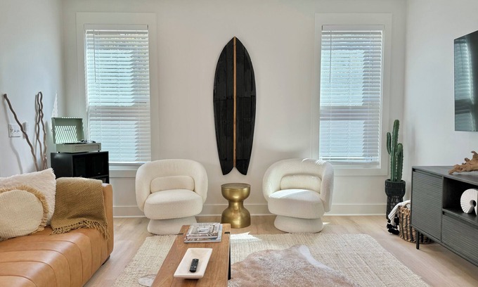 Forest Hills House | Coastal Modern Home~New~Central to Wrightsville Beach, UNCW+Historic Riverfront