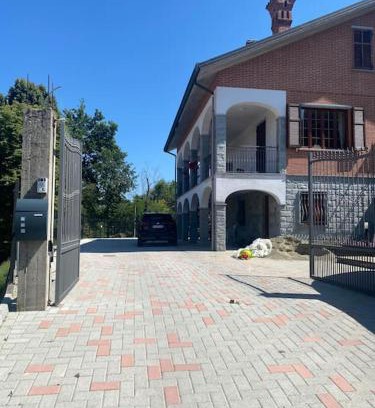 Serravalle Scrivia Apartment | Coccole in Villa, B&B close to outlet