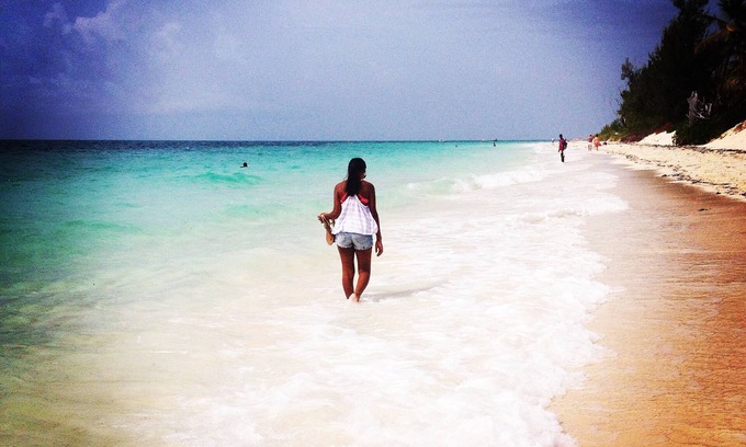 Windsor Park House | Coconut Palm, Freeport Bahamas