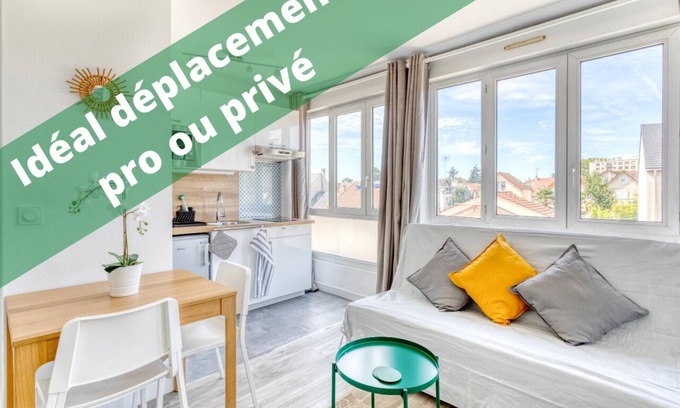 Antony Apartment | Cocoon of EMERAUDE and SAPHIRE in Antony