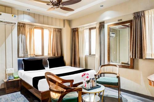 Clover Park Hotel | Collection O Viman Nagar Downtown Formerly Hotel Cilantro