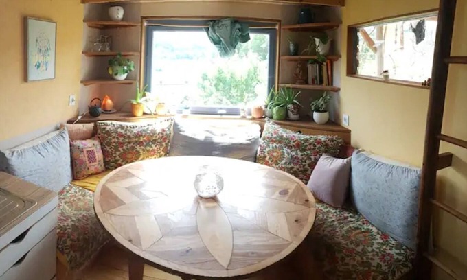 Gan Ski Chalet | Come and recharge your batteries in our Tiny house between the sea and the mountains