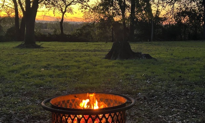 Pecan Acres Cabin | Come explore our Rustic cabin, & trails!