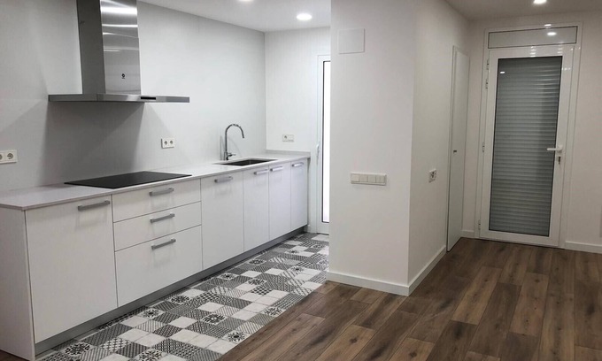 Sant Andreu de Llavaneres Apartment | Comfortable fully renovated apartment